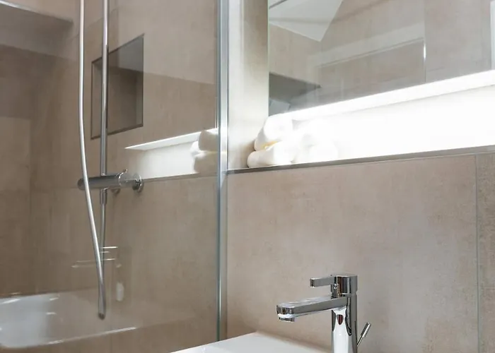 Nest Suite 1 King Bed Near Zuerich Hb *