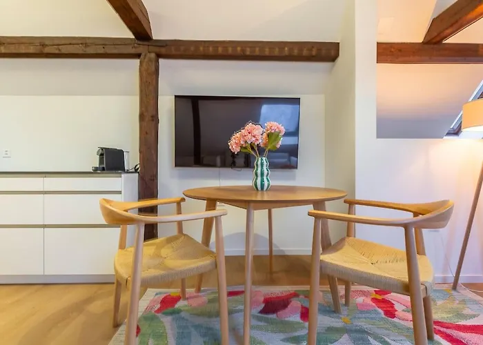 Nest - Cosy For Two Zurique